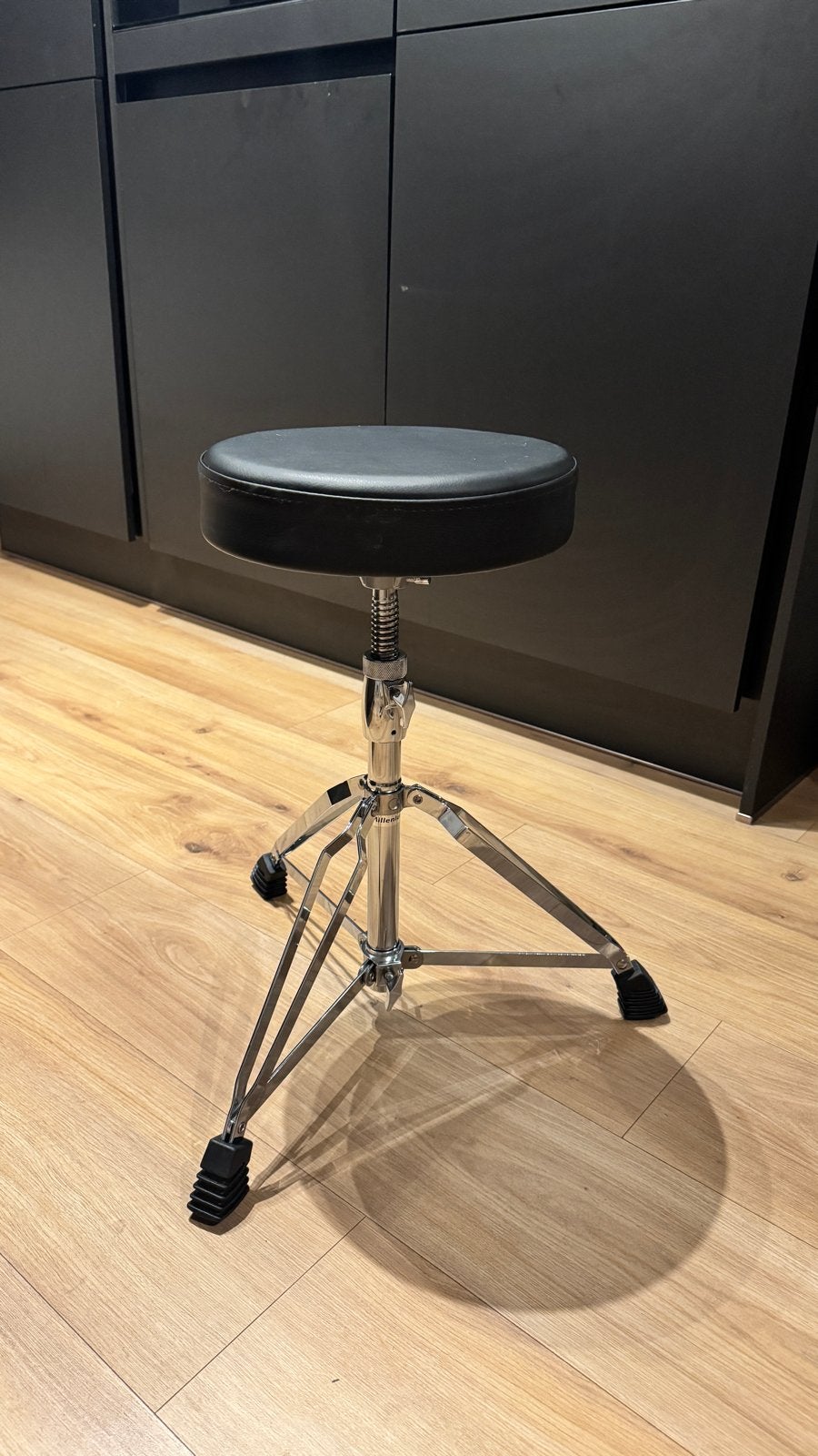 Drumkruk / Drumstoel - Comfortabel en Stevig, Ophalen, Zo goed als nieuw, Overige merken