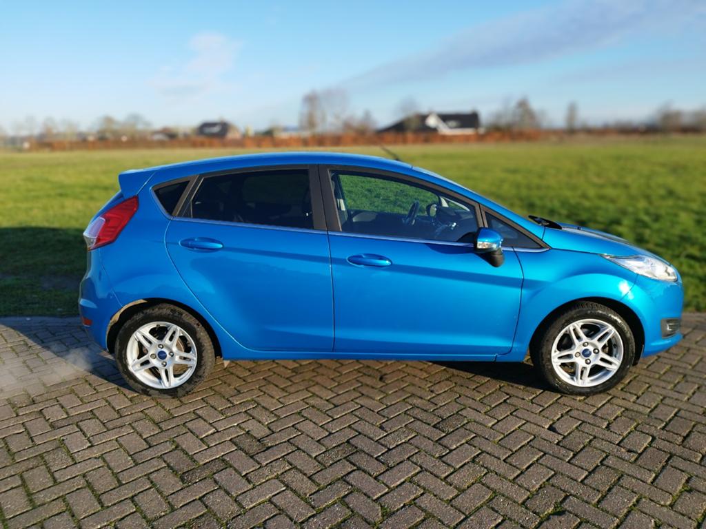 Ford Fiesta Titanium,  model 2015, Auto's, Voorwielaandrijving, 565 kg, Blauw, Bluetooth