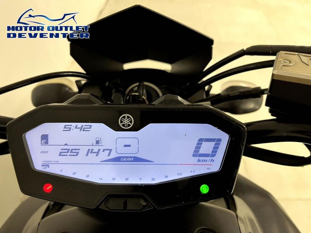 Prachtige YAMAHA MT 07  MT07ABS Arrow uitlaatsysteem 2015, Motoren, Motoren | Yamaha, 2 cilinders, Motorrijbewijs A, Bedrijf, Onbekend