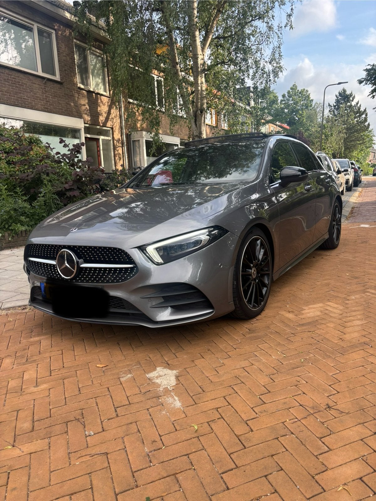 Mercedes-Benz A-Klasse A 250  BOMVOL 224pk 7G-DCT 2019 Grijs, Auto's, Mercedes-Benz, Particulier, A-Klasse, Benzine, Hatchback