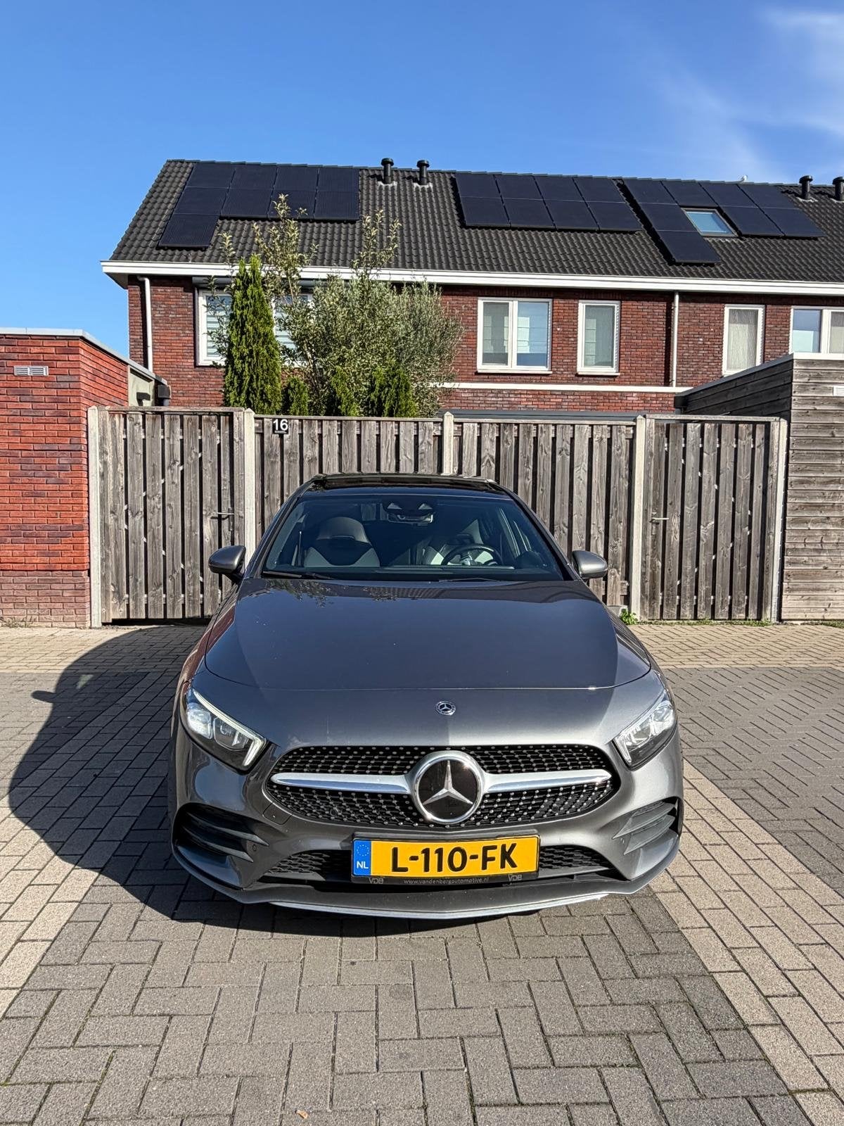 Mercedes-Benz A-Klasse A 250 224pk 7G-DCT 2018 Grijs, 4 cilinders, Leder, 75 €/maand, Vierwielaandrijving