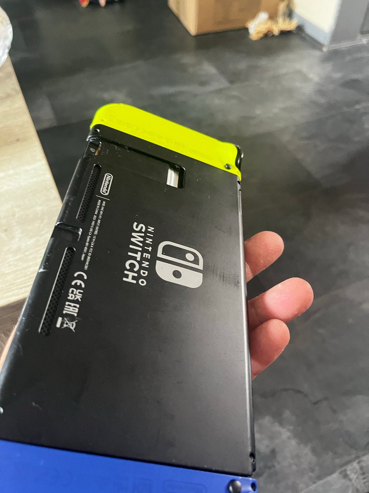 Nintendo Switch met Mario Kart stuur en pedalen, Ophalen of Verzenden, Gebruikt, Met 2 controllers, Switch Original
