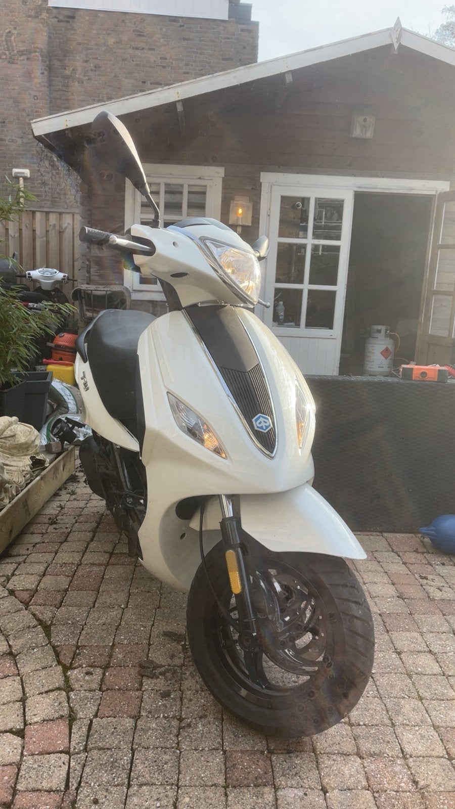 Piaggio new fly 125cc brom, Ophalen, Piaggio, Zo goed als nieuw, Benzine