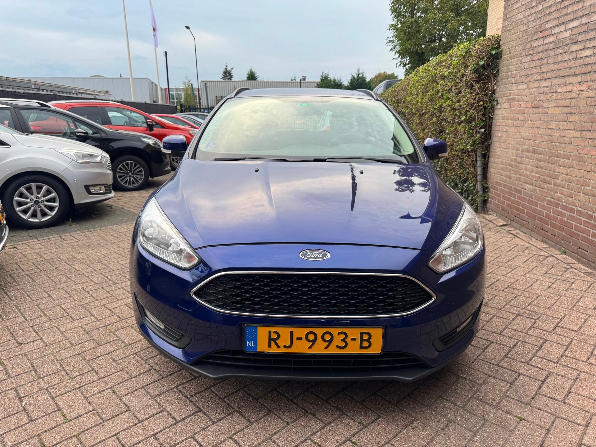 Ford Focus Wagon 1.0 Lease Edition Airco, Navigatie, Pdc, 101 pk, Gebruikt, Euro 6, Blauw