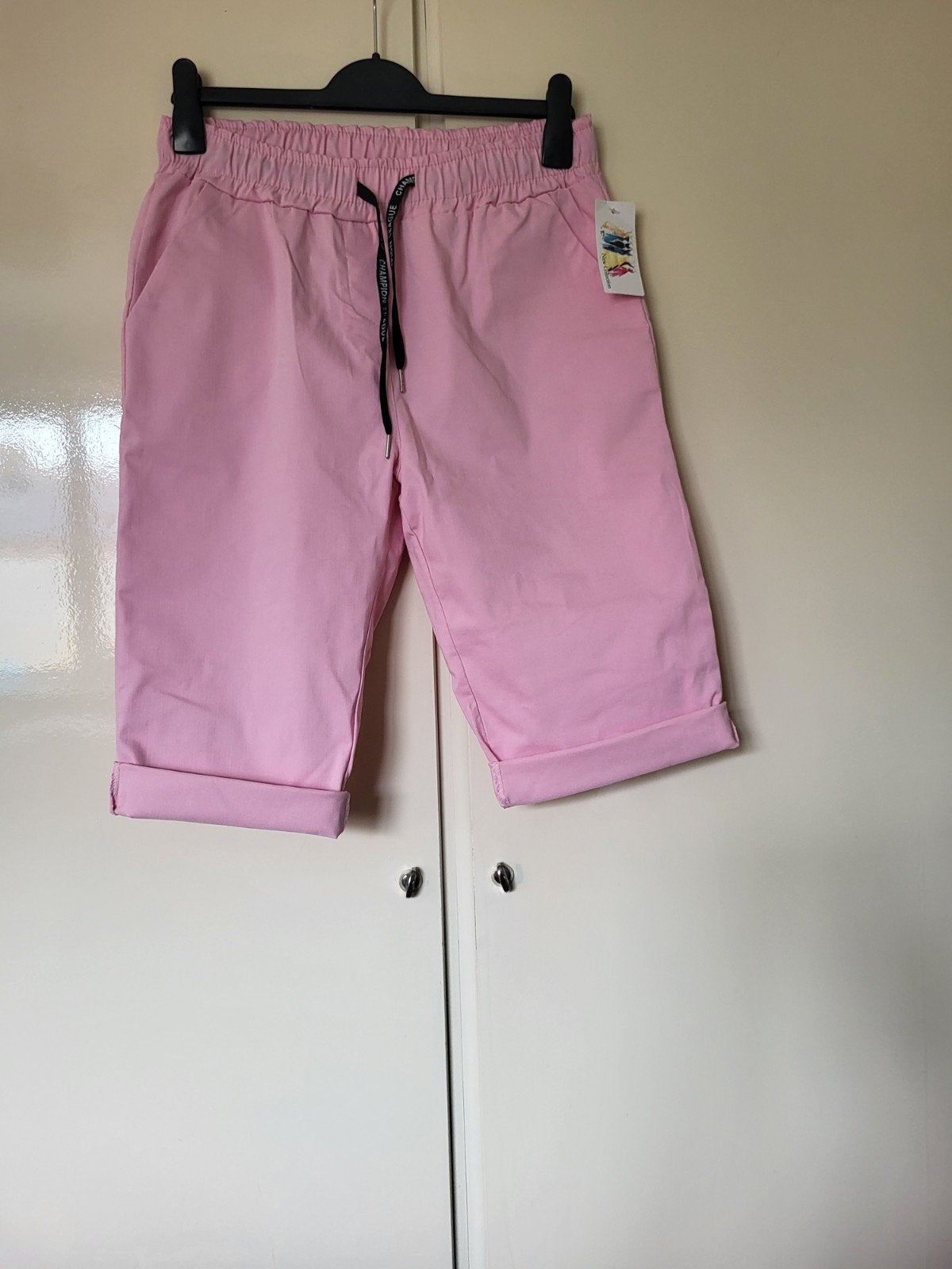 MADE IN ITALY...ROZE KORTE BROEK, Made in Italy, Kort, Verzenden, Maat 46/48 (XL) of groter