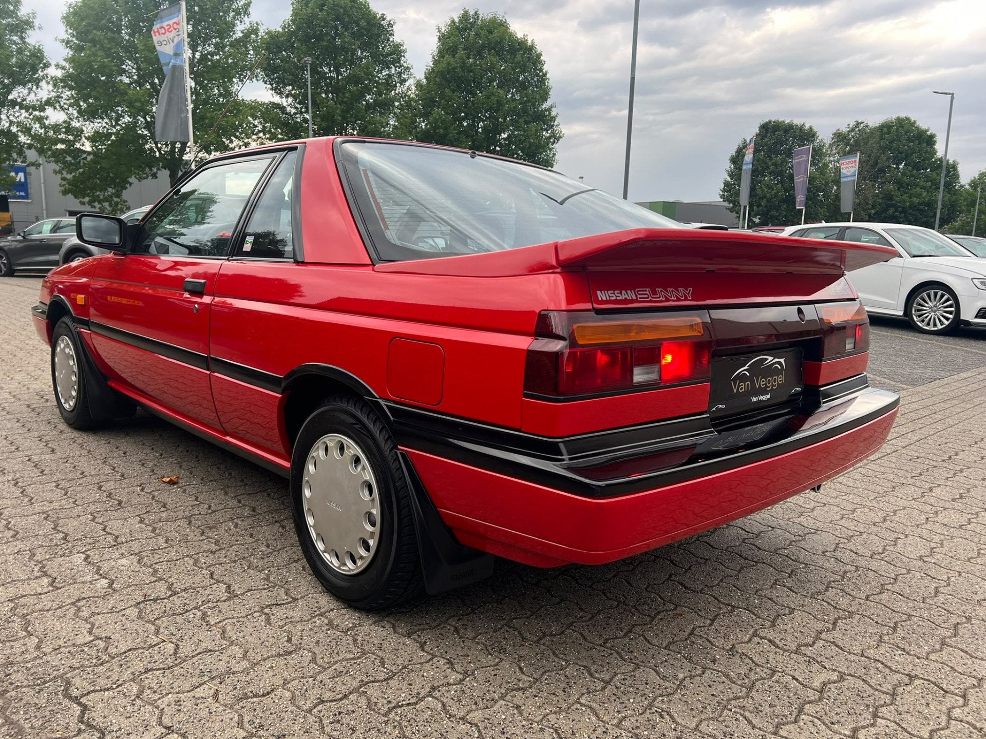 Nissan Sunny 1.6 SLX Coupe nieuwstaat, (bj 1990), foto 7
