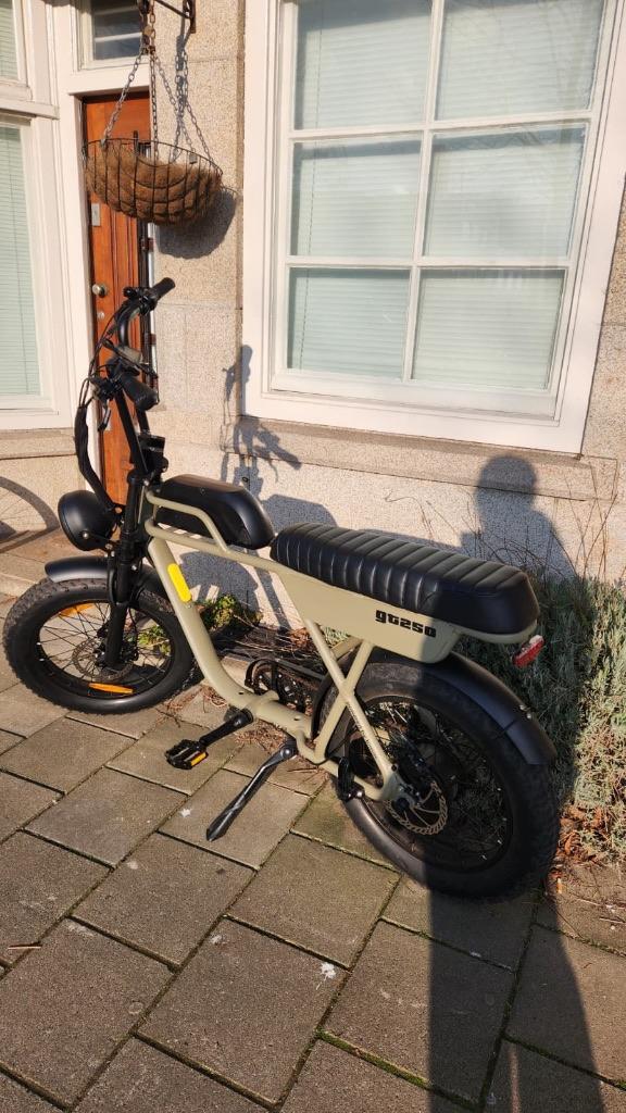 AGM GT250 Fatbike, Zo goed als nieuw, 59 cm of meer, 50 km per accu of meer, Ophalen
