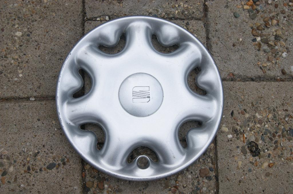 1 losse originele wieldop Seat Ibiza 13 inch, Ophalen of Verzenden, Gebruikt