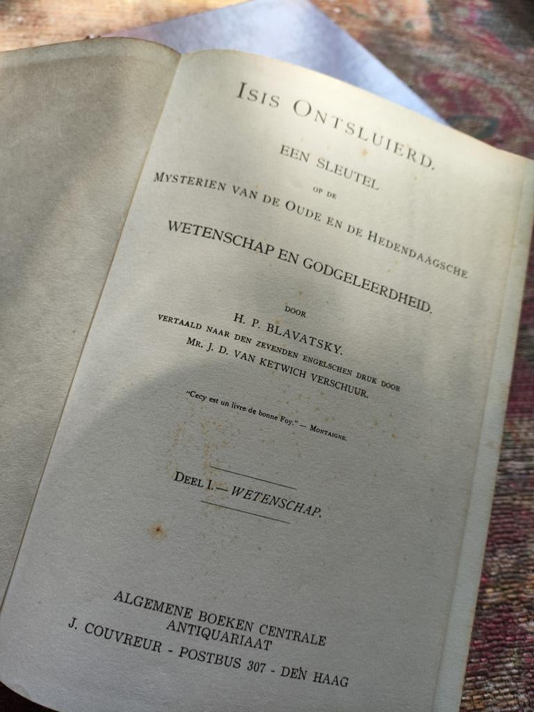 Isis Ontsluierd - H.P. Blavatsky (2 delen), Gelezen, Achtergrond en Informatie, Spiritualiteit algemeen, Ophalen of Verzenden
