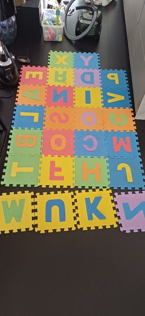 puzzelmat van kunststof tegels, compleet, letters A-Z, Ophalen of Verzenden, Zo goed als nieuw
