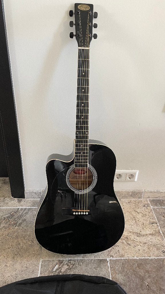 Fraaie Western Gitaar. Linkshandig. Met hoes en stemapparaat, Ophalen, Gebruikt, Western- of Steelstringgitaar, Met (piezo-)element