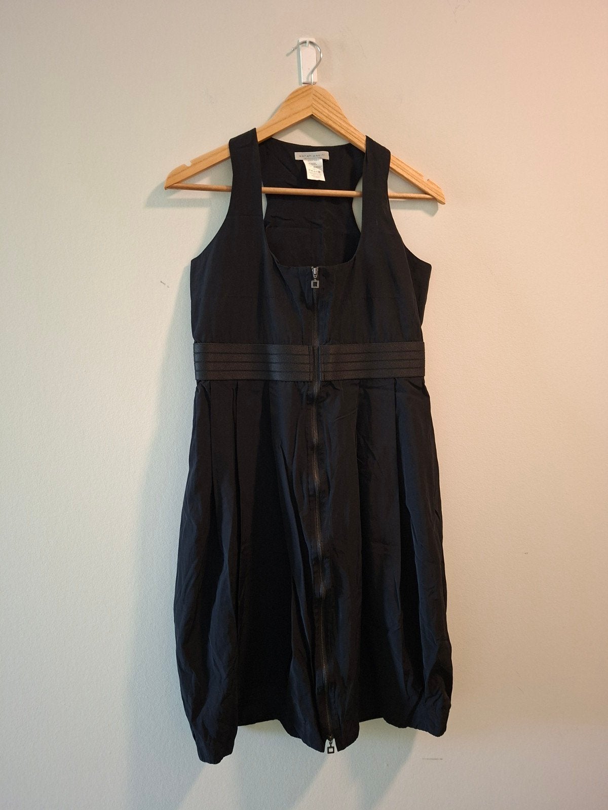 Mooie Sarah Pacini jurk, maat S, goede staat, Kleding | Dames, Ophalen of Verzenden, Zo goed als nieuw, Maat 38/40 (M), Zwart
