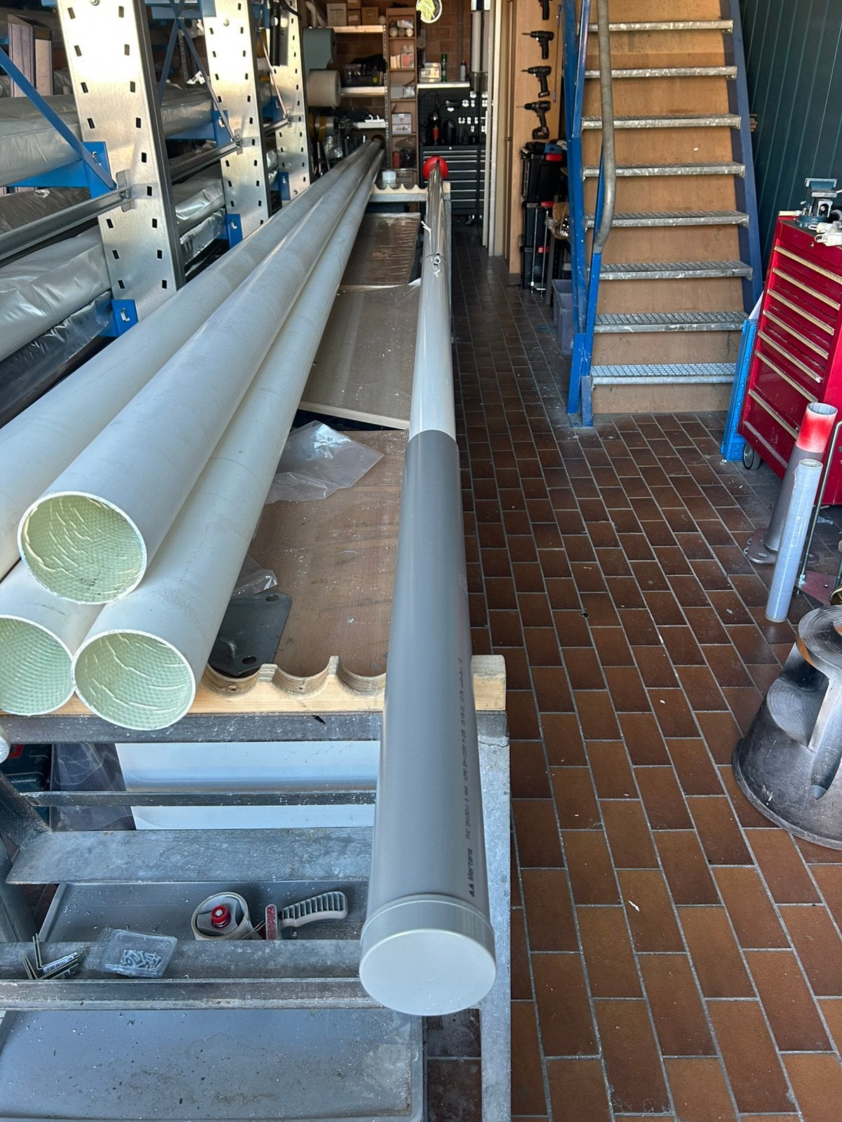 6 meter cilindrisch aluminium vlaggenmast 90 mm ø, grondbuis, Ophalen, Zo goed als nieuw