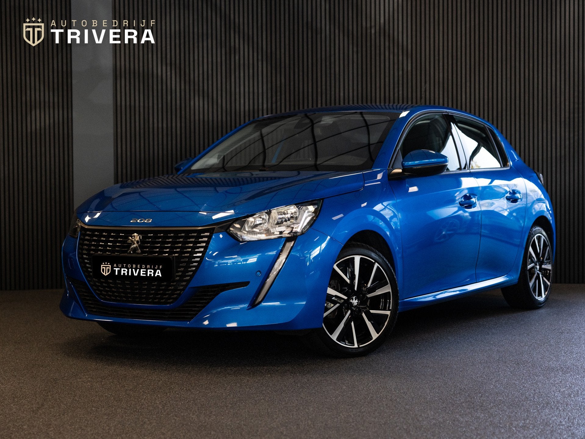 Peugeot 208 1.2 PureTech Allure l NAV l CAMERA l LMV l CLIMA, Voorwielaandrijving, Gebruikt, Blauw, 49 €/maand
