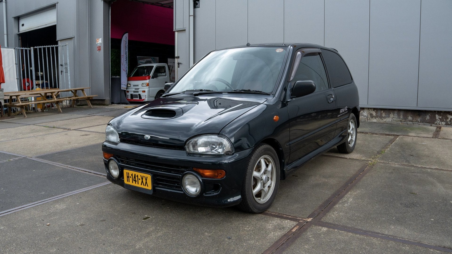 Subaru Vivio RX-R Supercharged - Kei car - JDM Import!, Auto's, Subaru, Stof, Gebruikt, Elektrische ramen, 4 stoelen