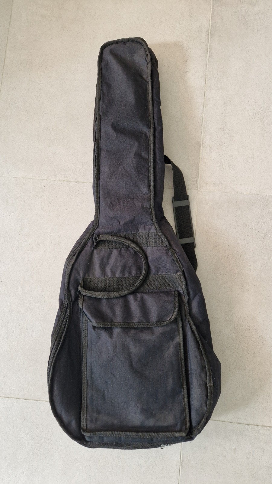 Gitaarhoes voor akoestische gitaar - Zwart, gebruikt, Muziek en Instrumenten, Ophalen, Gebruikt, Akoestische gitaar
