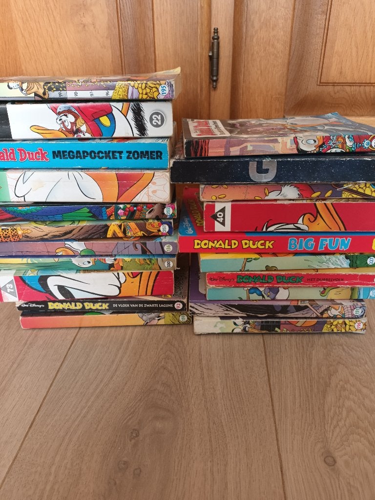 Stapel Donald Duck pockets 21st., Boeken, Meerdere stripboeken, Ophalen of Verzenden, Gelezen