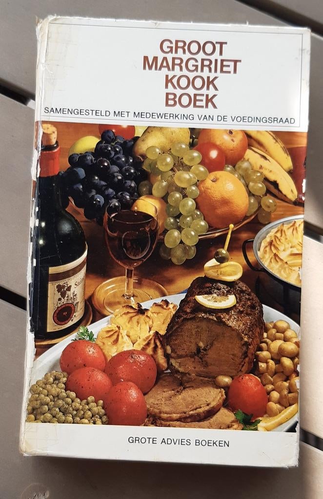 Groot Margriet Kookboek - Samengesteld met Voedingsraad, Boeken, Kookboeken, Gelezen, Ophalen of Verzenden, Margriet / Voedingsraad
