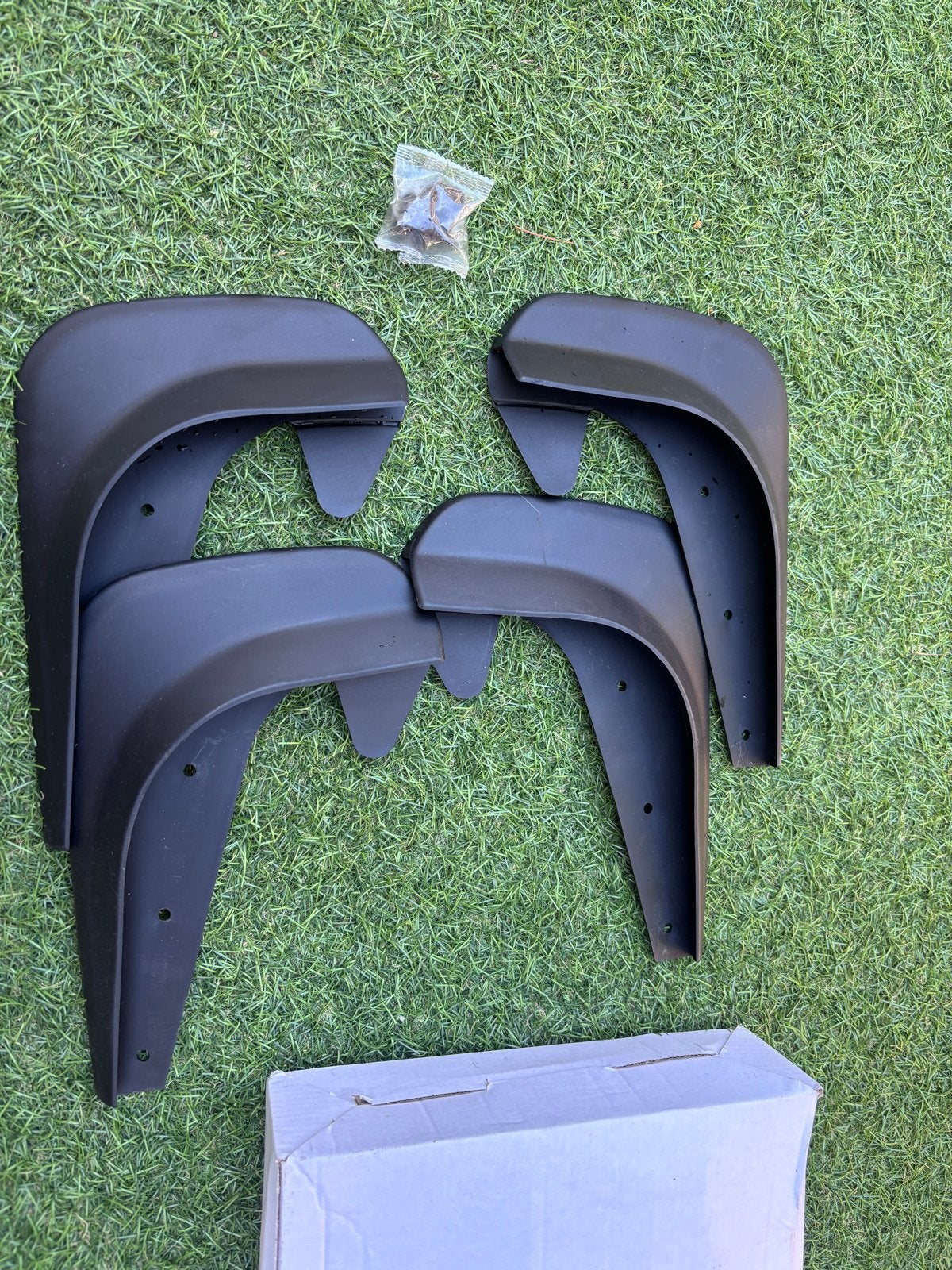 Universele Spatlappen Mudflaps Set - Nieuw, Auto-onderdelen, Voor, Nieuw, Ophalen of Verzenden, Spatbord