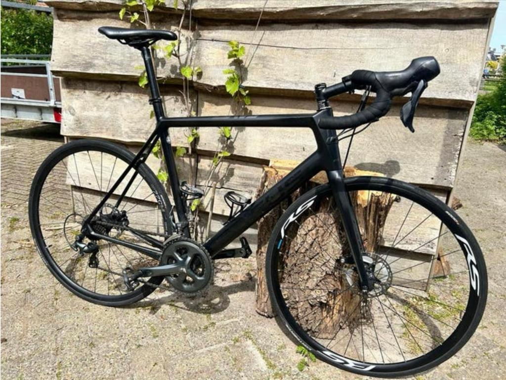 Focus Cayo disc 2017 volledig carbon - Maat XL (60cm), 28 inch, Gebruikt, Carbon, Heren