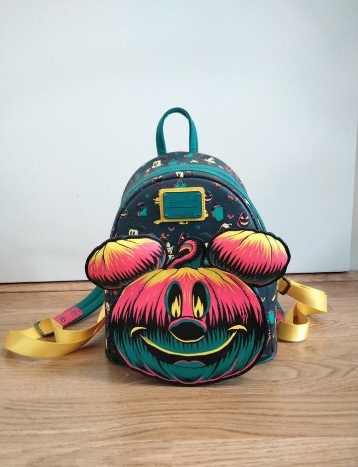Disney Loungefly Glow-in-the-dark Mickey rugzak, Disney of Dora, Ophalen of Verzenden, 30 tot 45 cm, Minder dan 25 cm