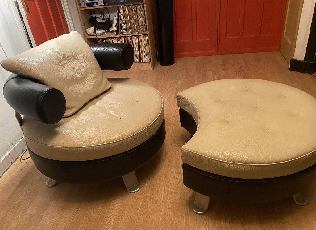 Formenti fauteuil en ottoman, Ophalen, 75 tot 100 cm, Zo goed als nieuw, 75 tot 100 cm