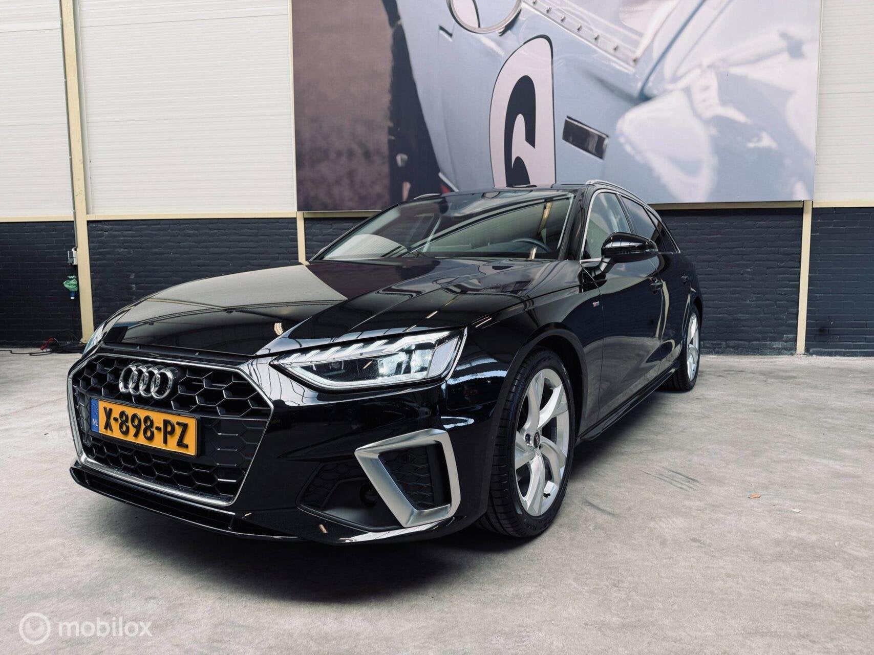 Audi A4 Avant 2.0 TFSI S-LINE|18 INCH|LEDER|LED| BTW|, Auto's, Gebruikt, 4 cilinders, A4, Zwart