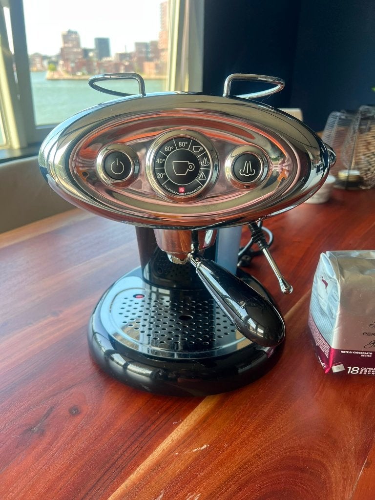Illy Espressomachine - cups - Iperespresso - TE KOOP!, Ophalen, Koffiepads en cups, Espresso apparaat, Zo goed als nieuw