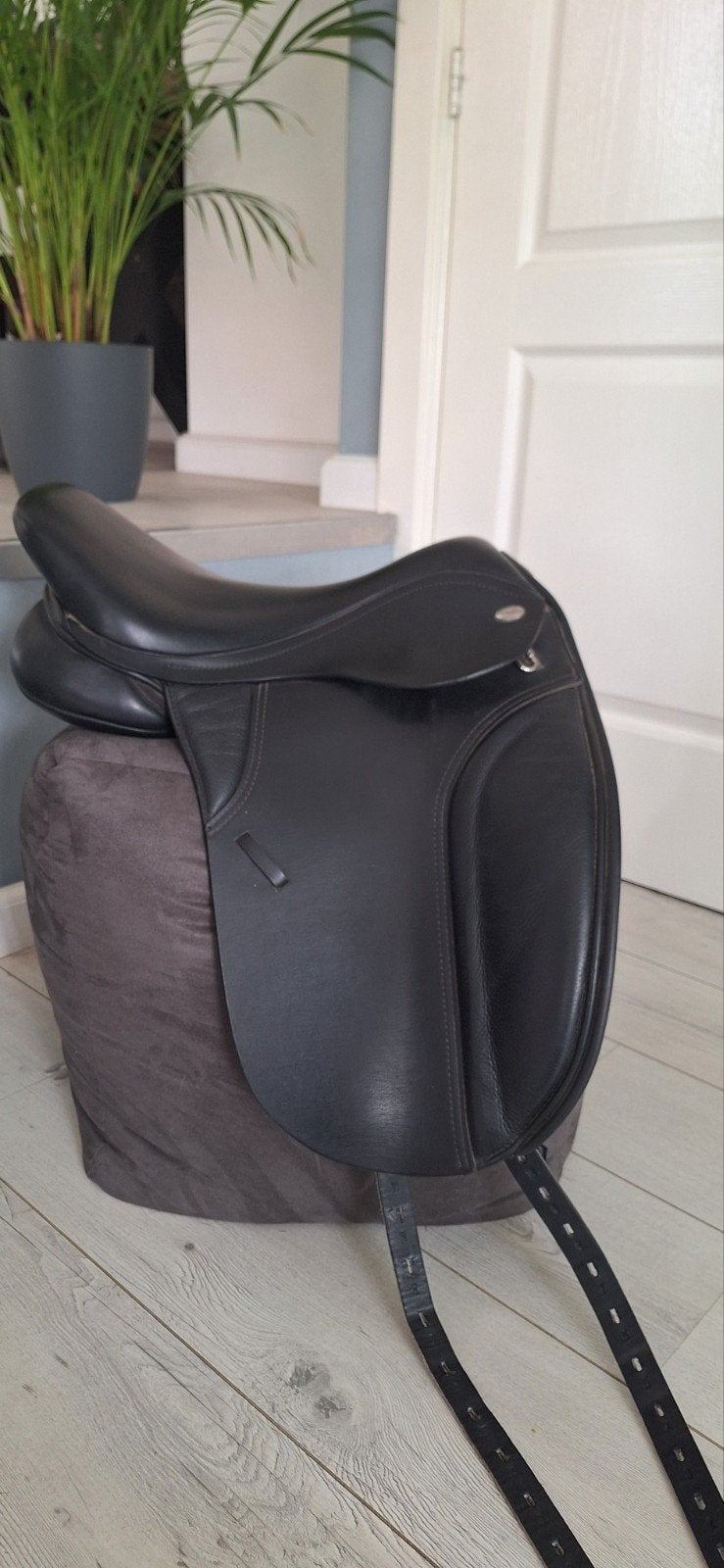 Hele nette thorowgood T8 cob 17" dressuurzadel, Extra wijd, Dressuur, Aanpassysteem, Thorowgood