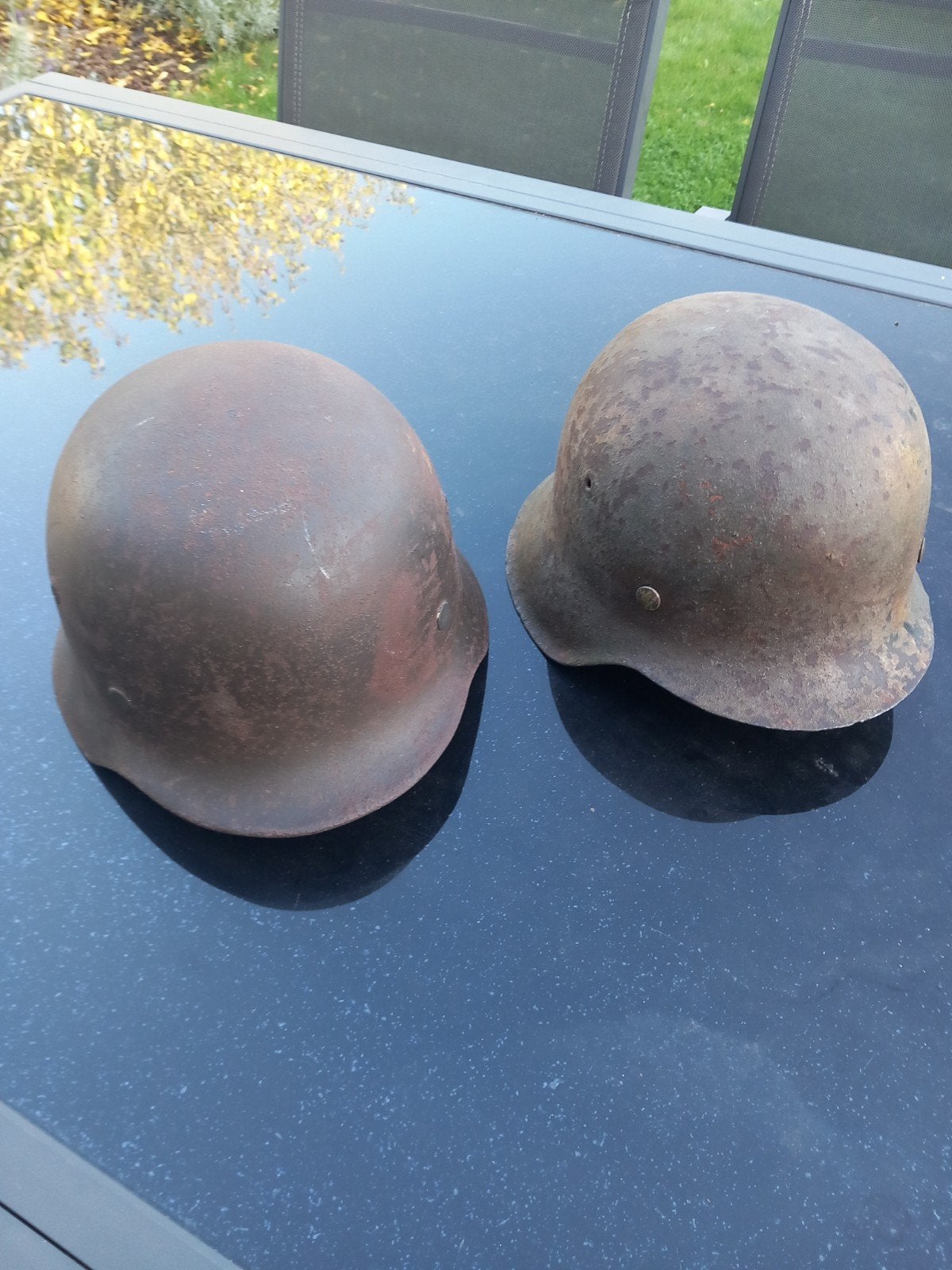 2 complete Duitse Helmen WO2, origineel, Ophalen of Verzenden, Landmacht, Duitsland, Helm of Baret