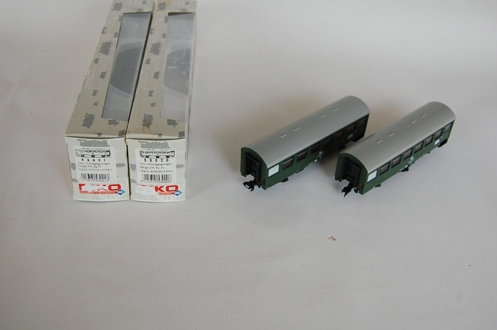 PIKO WAGONS., Gelijkstroom, Wagon, Zo goed als nieuw, Piko