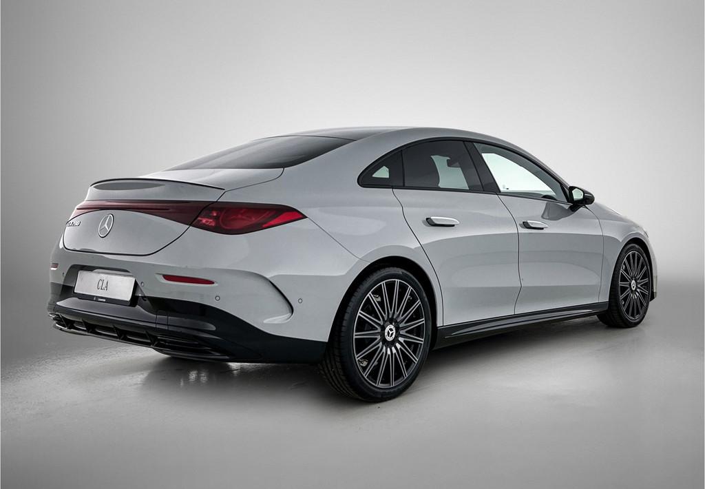 Mercedes-Benz CLA-Klasse 200 Business Solution AMG | Premium, Auto's, Mercedes-Benz, CLA, Zwart, 4 cilinders, 1586 kg