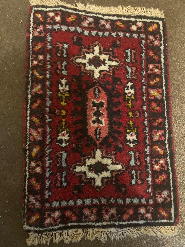 Vintage Perzisch tapijtje, rood met traditioneel patroon, Ophalen of Verzenden