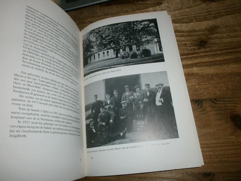veenhuizen een twee drie met oude fotos uit de geschiedenis, Boeken, Ophalen of Verzenden, Gelezen