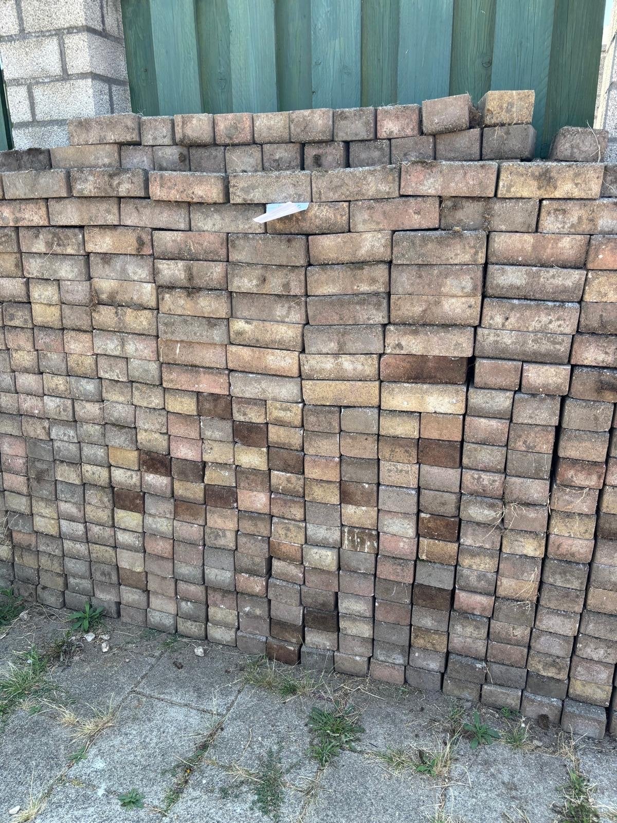 Gebruikte Klinkers GRATIS, Tuin en Terras, Ophalen, Gebruikt, Klinkers, 10 m² of meer