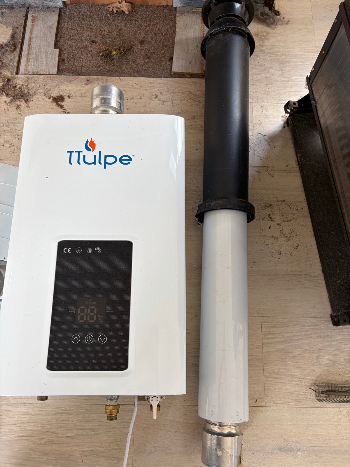 TTulpe C-Meister 12 P30 Eco Geiser - Nieuwstaat, Doe-het-zelf en Verbouw, Geisers en Boilers, Ophalen, Geiser, Minder dan 20 liter