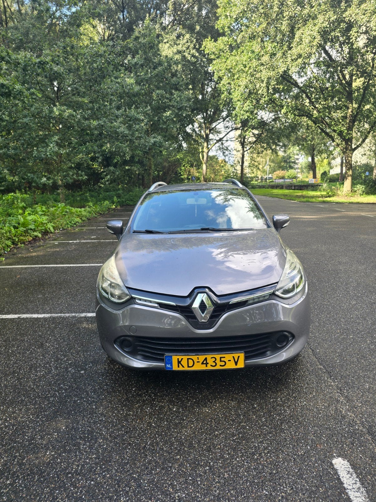 Renault Clio 1.2 TCE 55KW Estate 2014 Grijs, Auto's, Voorwielaandrijving, 1005 kg, 4 cilinders, 49 €/maand