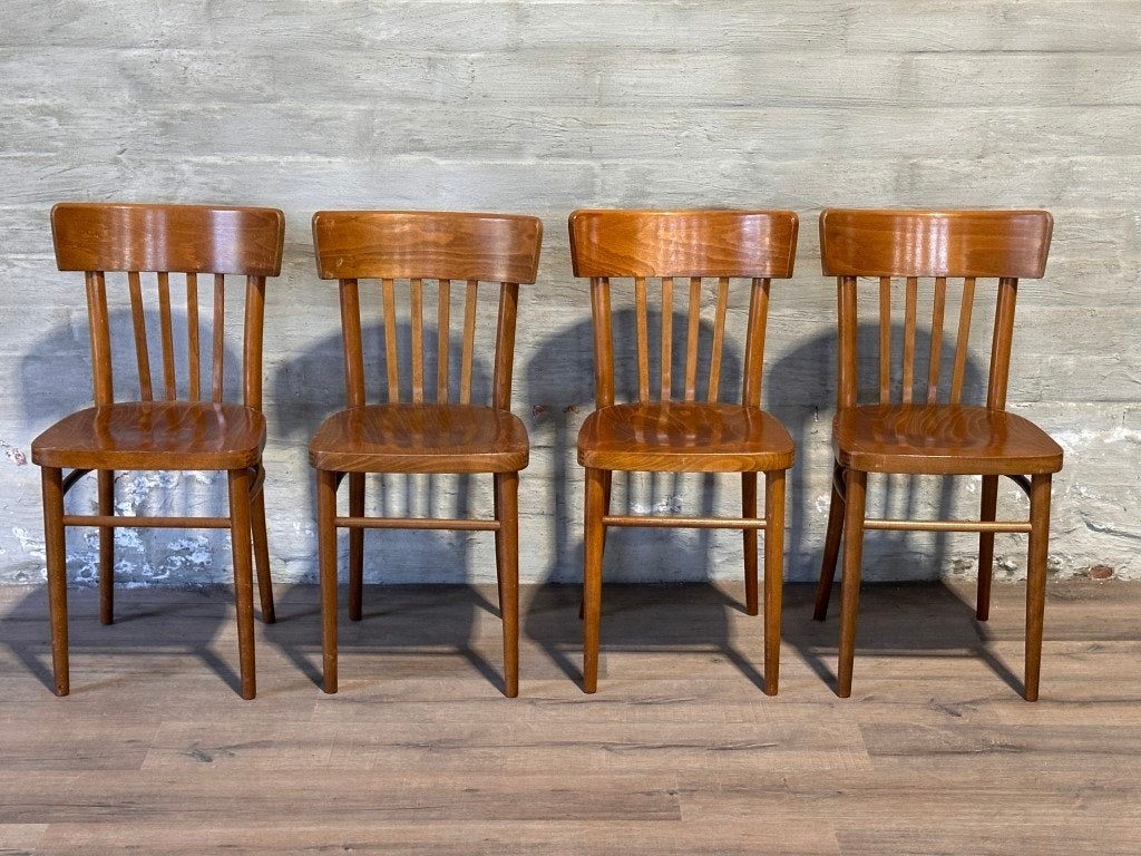 4 oude cafestoelen met spijltjes / prijs per stuk, Bruin, Ophalen of Verzenden, Vier, Hout