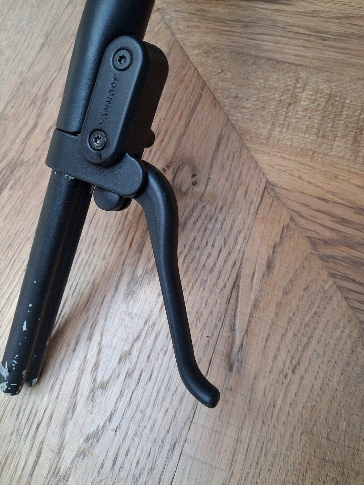Foto 9 van vanmoof s3 stuur en  handremmen in mooie  staat