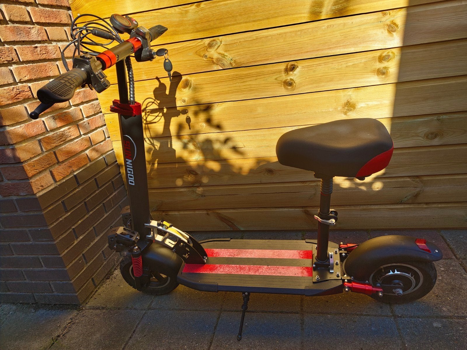 Sunnigoo E-step - 310km, 40km/u, Fietsen en Brommers, Ophalen, Gebruikt, Elektrische step (E-scooter), Sunnigoo