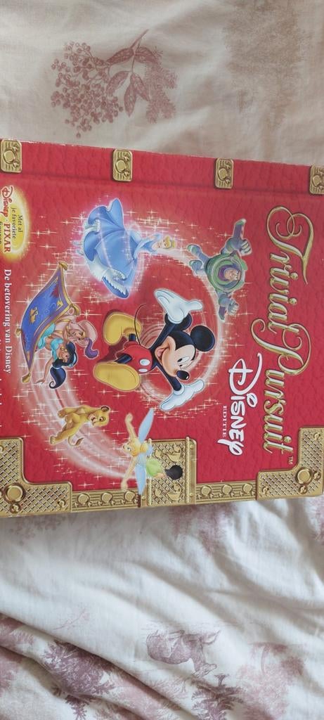 Trivial Pursuit Disney Editie Bordspel, Hobby en Vrije tijd, Gezelschapsspellen | Bordspellen, Ophalen of Verzenden, Gebruikt