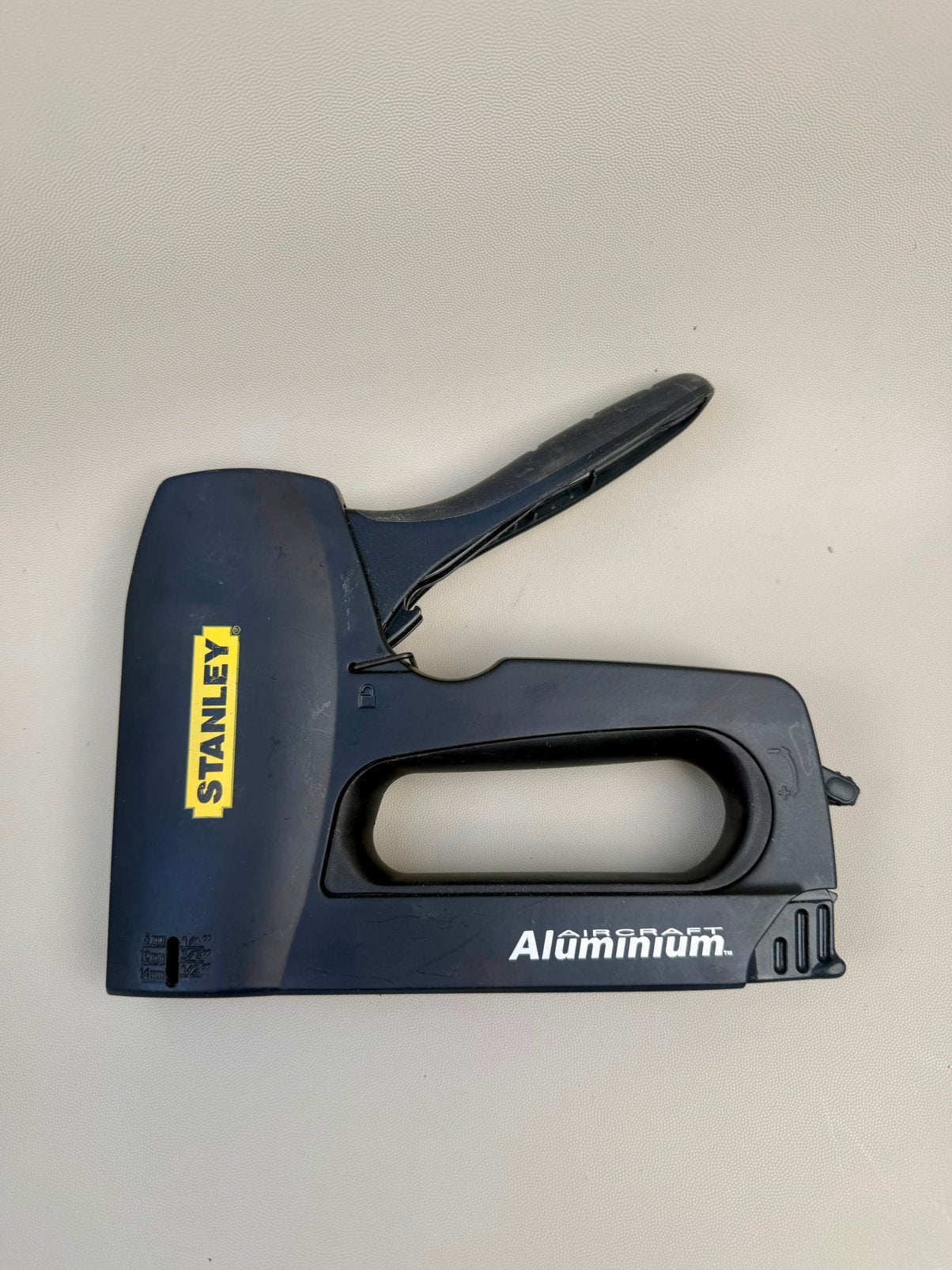 Stanley SharpShooter 6-TR150L handtacker (Alu), Ophalen of Verzenden, Gebruikt