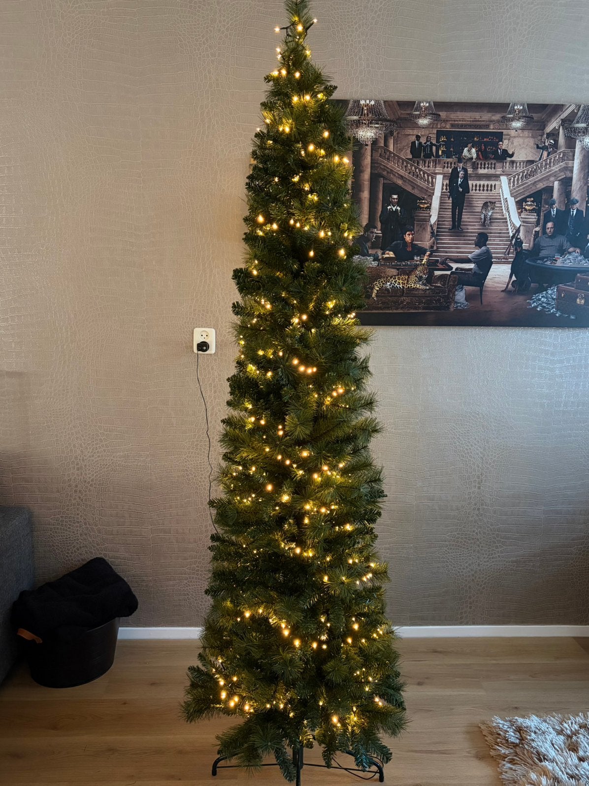 Smalle kerstboom + verlichting D 71 H 215 cm, Ophalen, Zo goed als nieuw