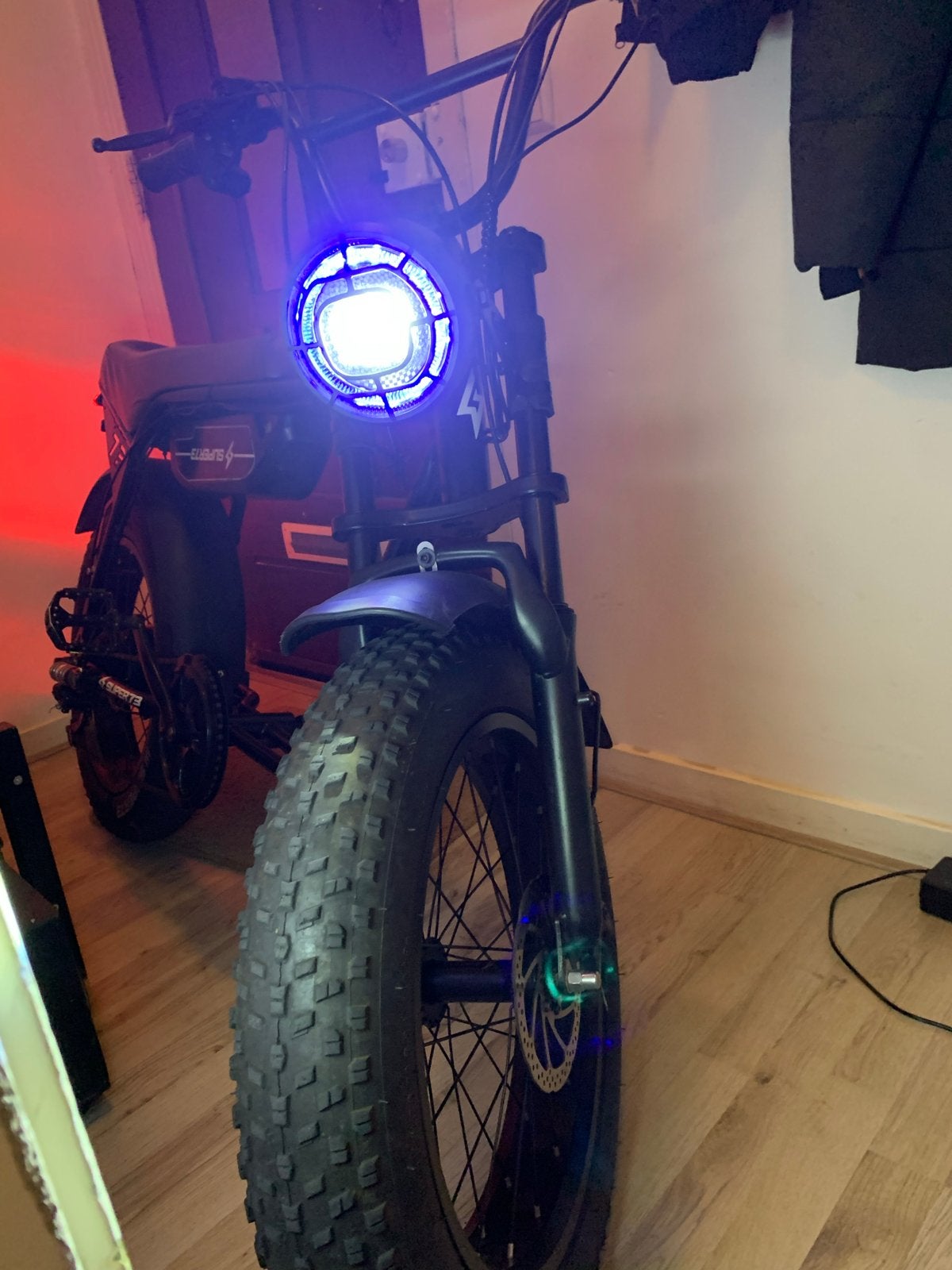 Super73 S2 E-bike - Fatbike met gashandel begrenzer en gps, Fietsen en Brommers, Zo goed als nieuw, Minder dan 47 cm, 30 tot 50 km per accu