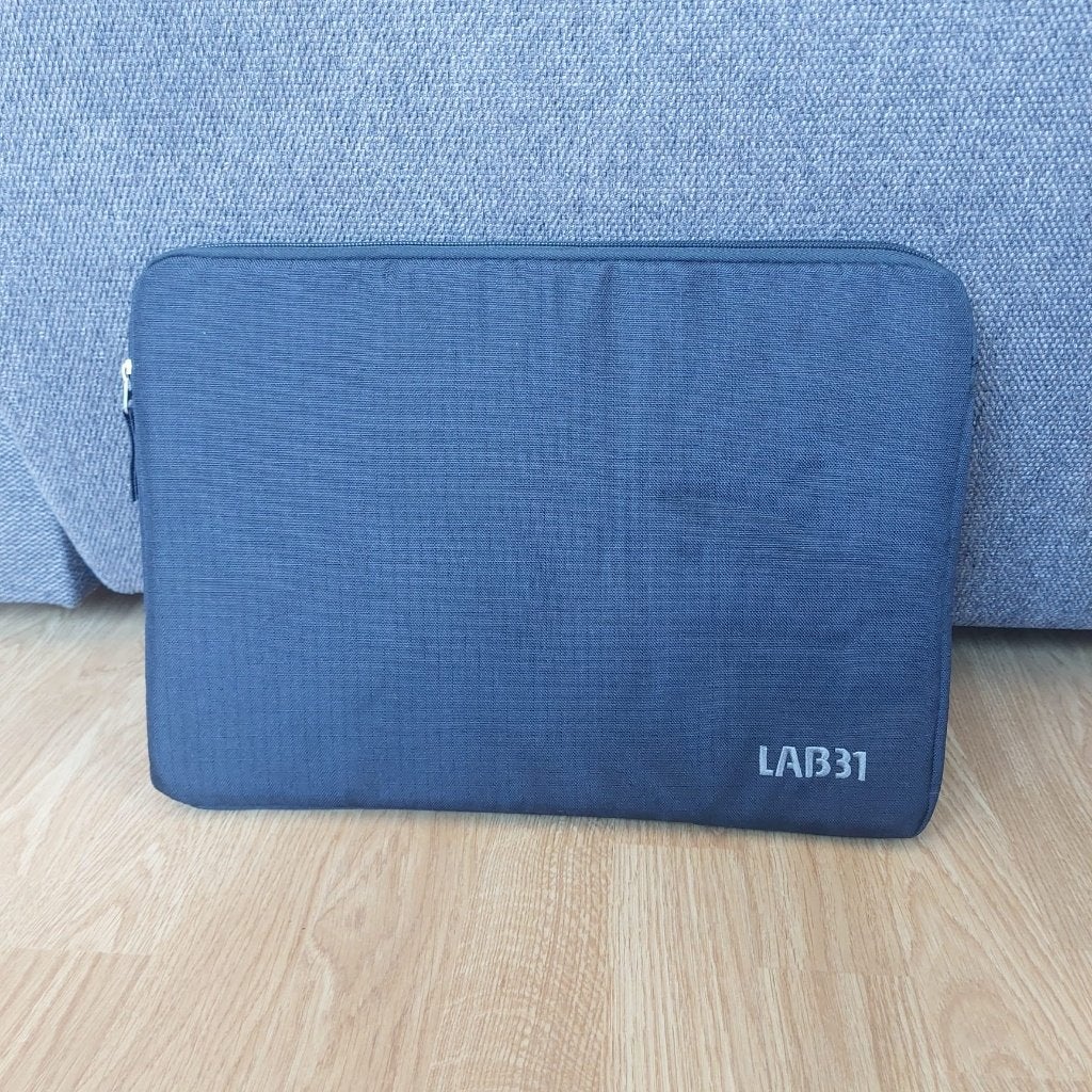 Laptophoes Lab31, 16 inch, zwart, Computers en Software, Ophalen of Verzenden, 16 inch, Zo goed als nieuw