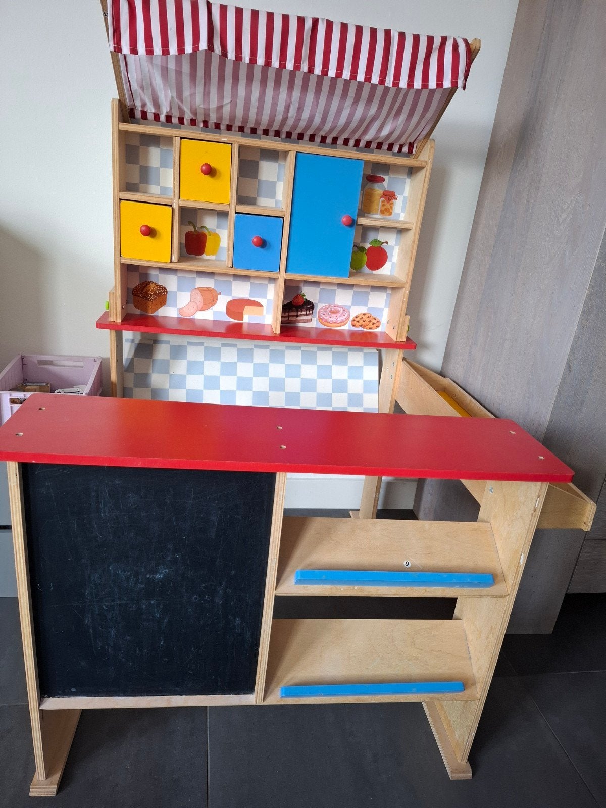 Houten winkeltje met accessoires, Ophalen, Gebruikt, Hout