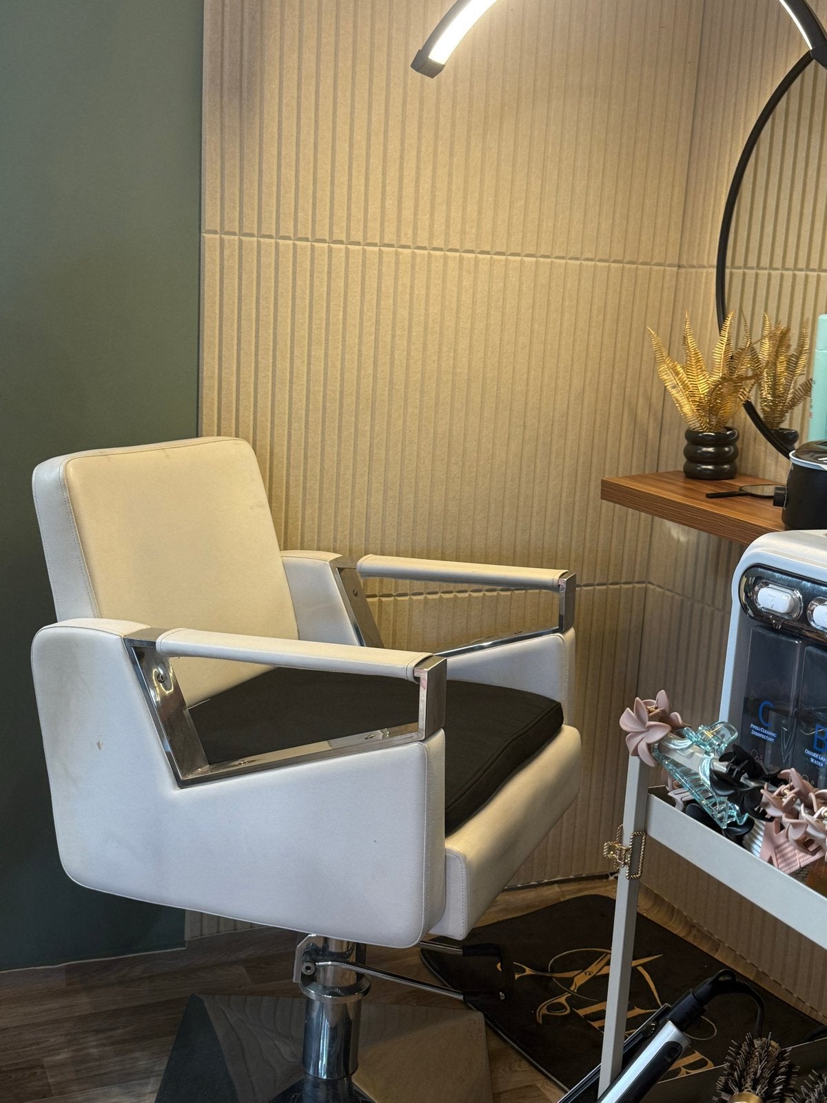 Salon/kappers stoel 2x, Huis en Inrichting, Ophalen of Verzenden, Zo goed als nieuw, Eén
