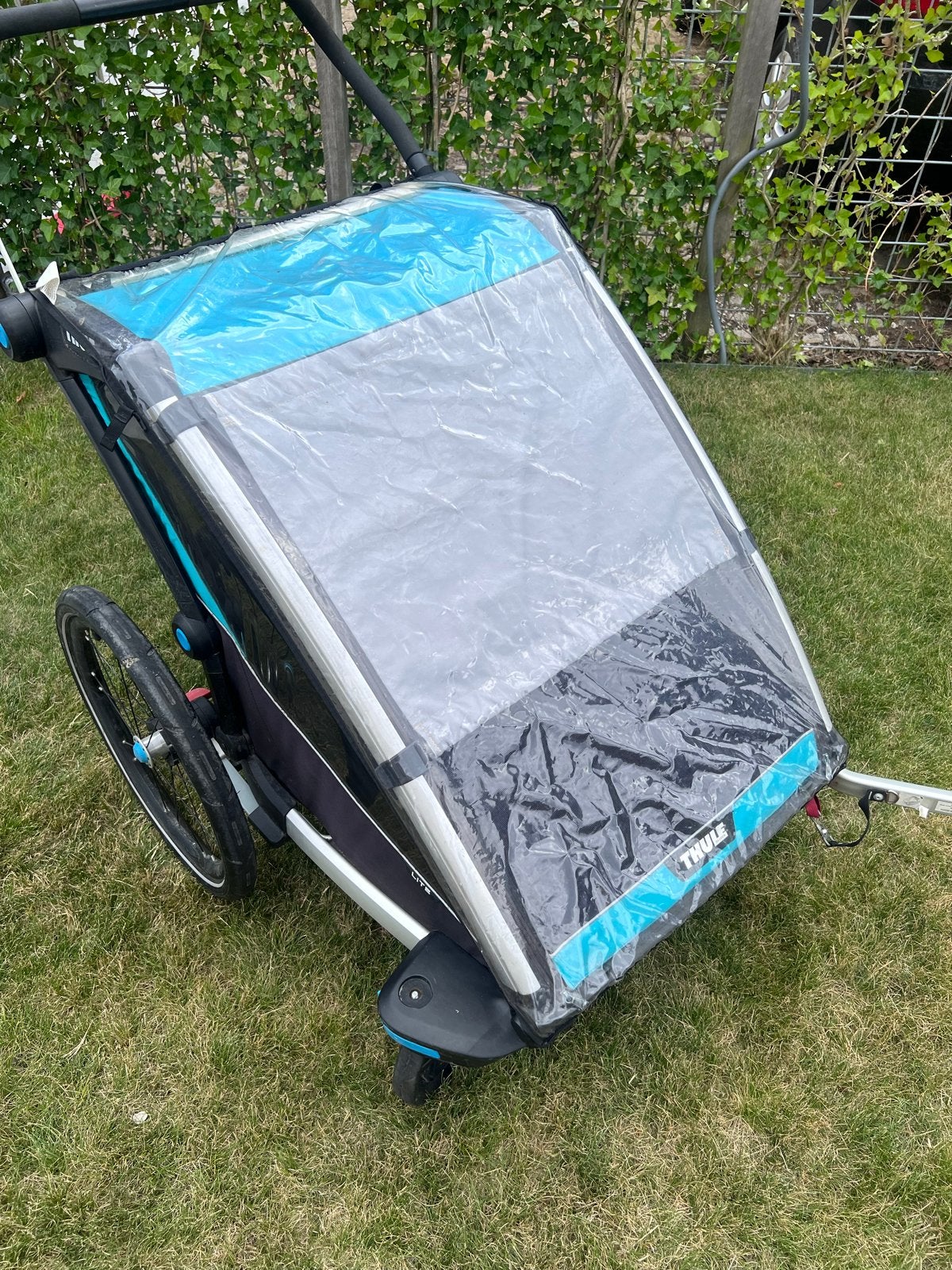 Thule Chariot Lite 2 fietskar met EzHitch Cups, Fietsen en Brommers, Fietsaccessoires | Aanhangers en Karren, Gebruikt, Opvouwbaar