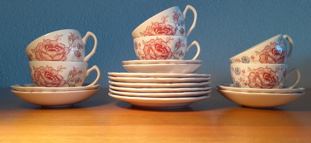 Johnson Brothers 6 gebaksschotels (17,5 cm) 6 theekopjes, Nieuw, Ophalen of Verzenden, Overige stijlen, Kop(pen) en/of Schotel(s)