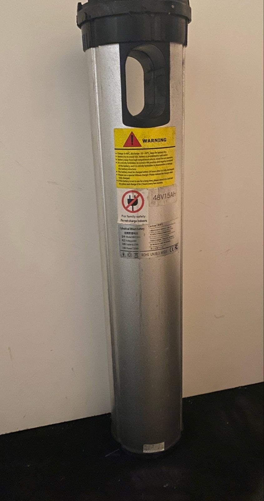 48V 15Ah  Accu met Oplader - Zo goed als nieuw, Zo goed als nieuw